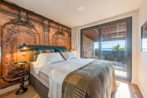 Paradiso Apartment with Private Jacuzzi and Terrace